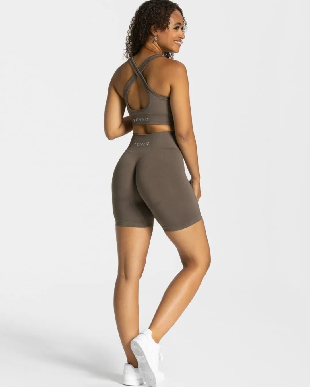 TEVEO Shorts*Classy Short "Taupe"