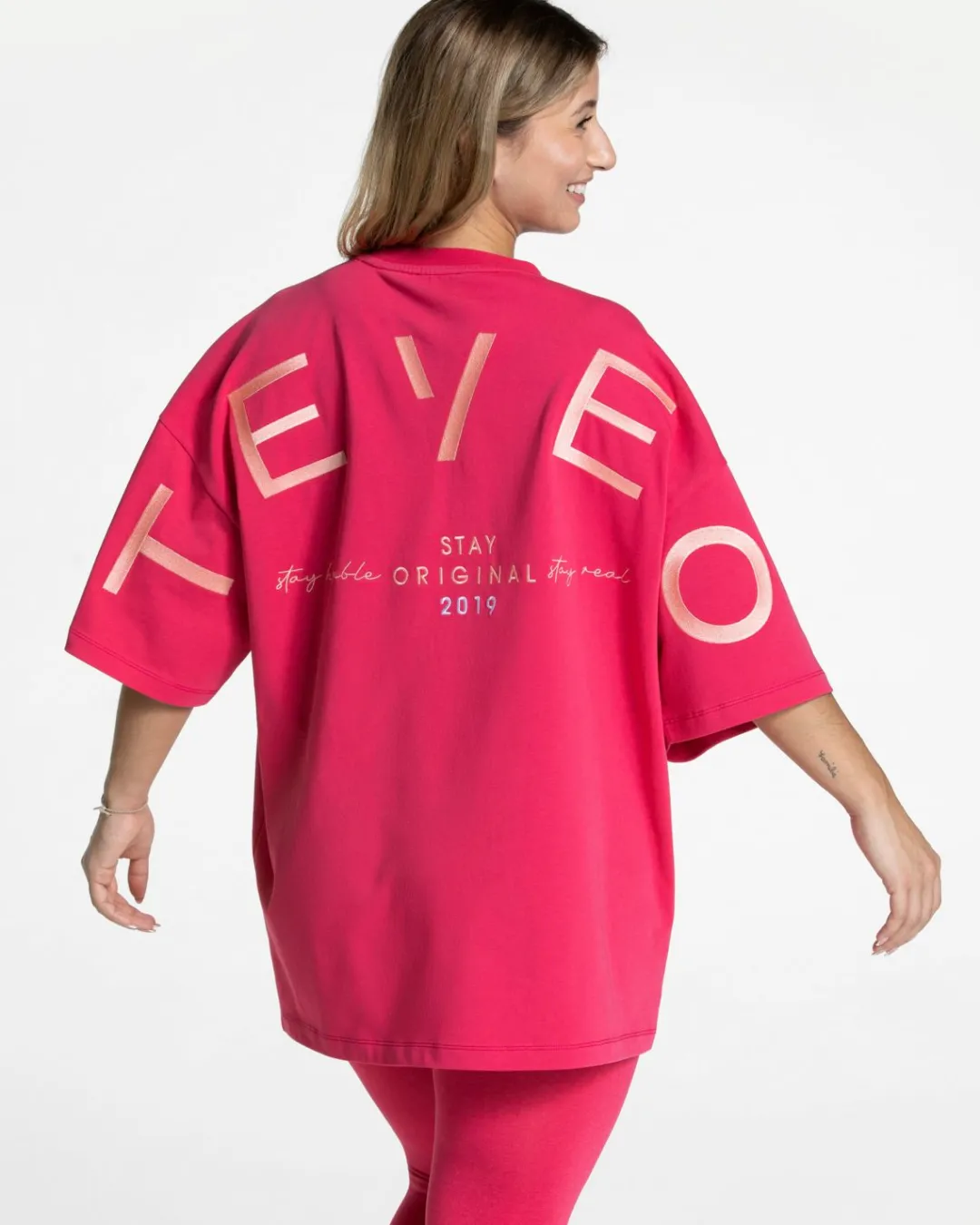 TEVEO T-Shirts*Signature Oversized T-Shirt "Berry"