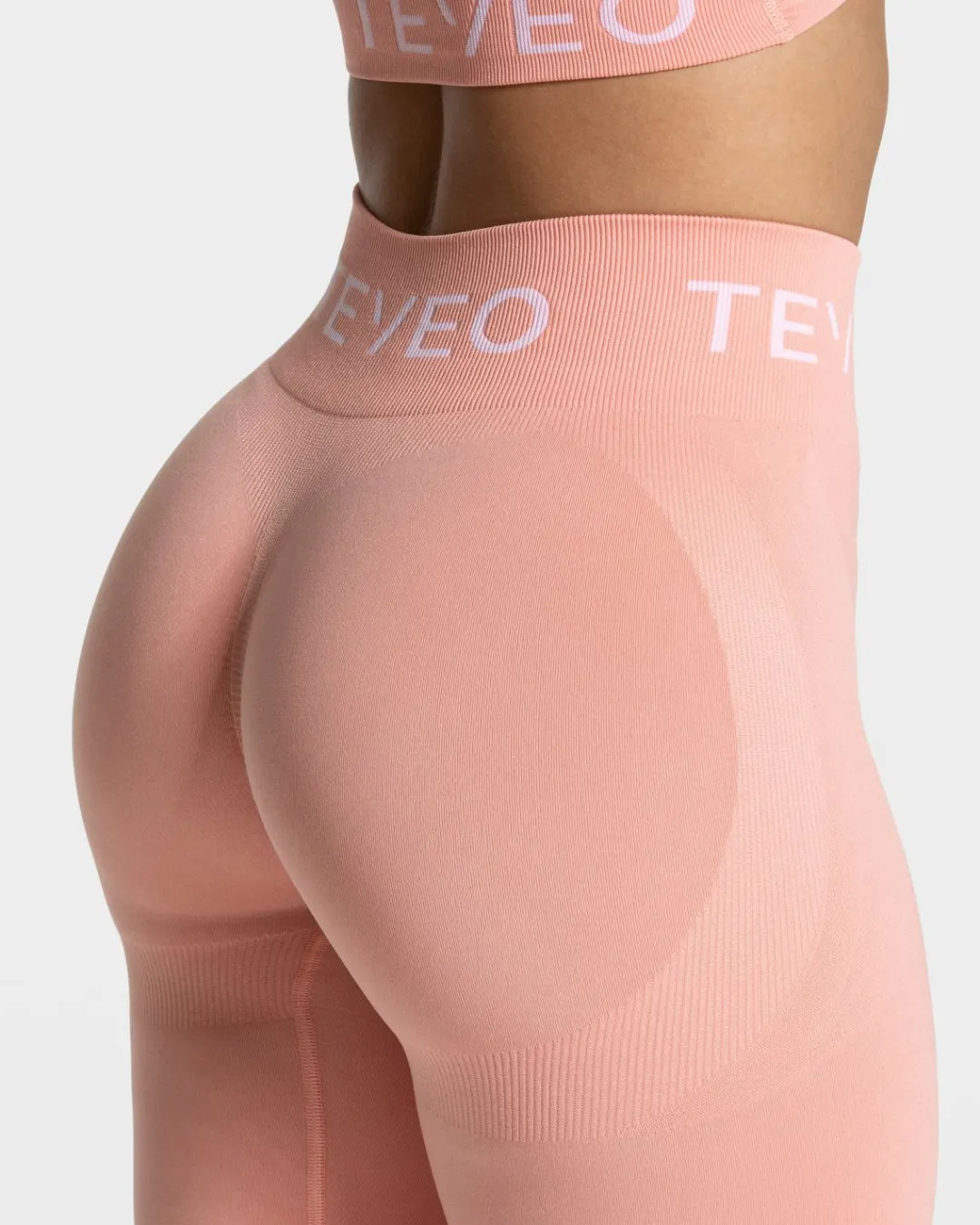 TEVEO Leggings & Pants*Signature Scrunch Leggings "Peach"