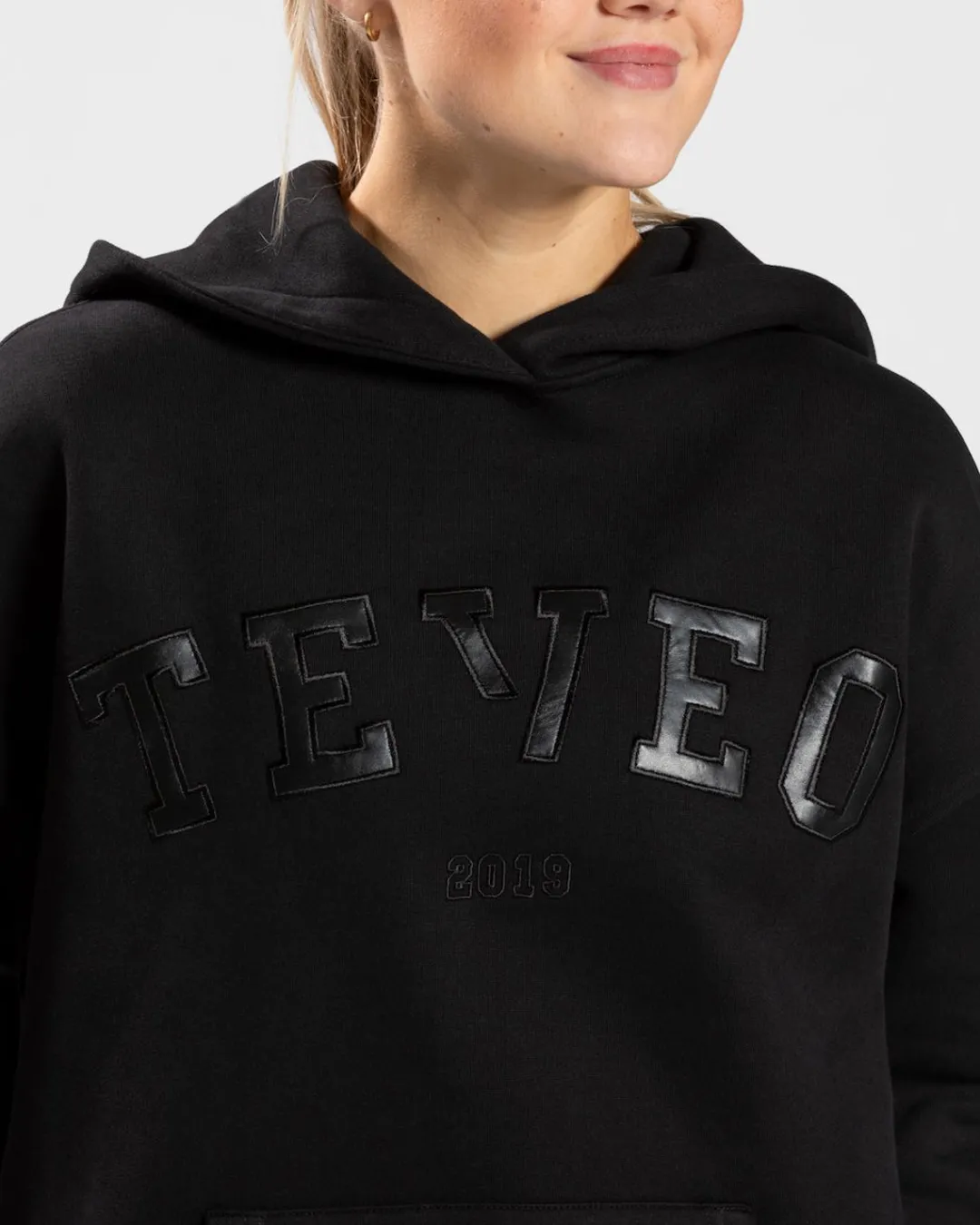TEVEO Hoodies & Jackets*College Oversized Hoodie "Schwarz"