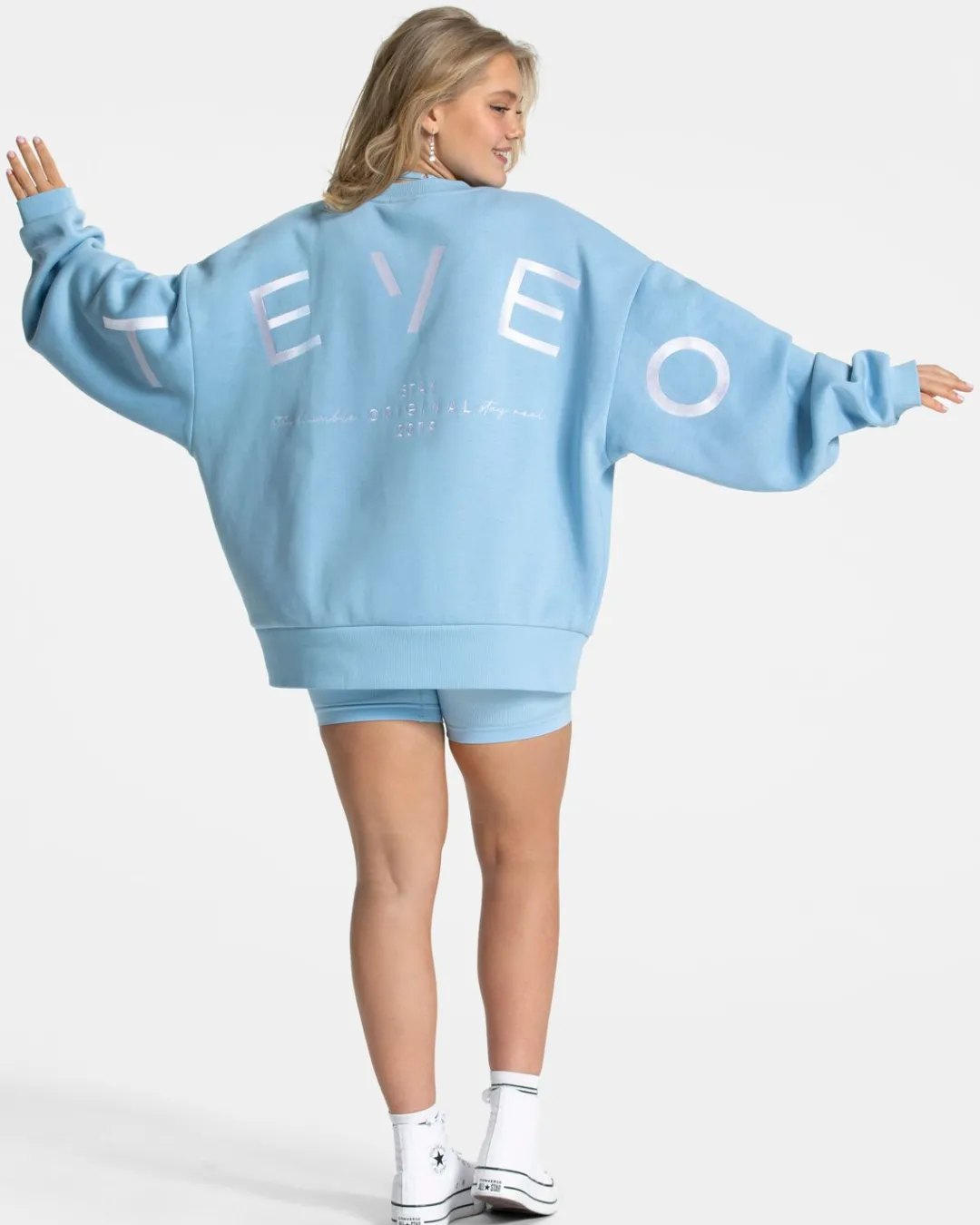 TEVEO Hoodies & Jackets*Signature Oversized Sweater "Ice Blue"
