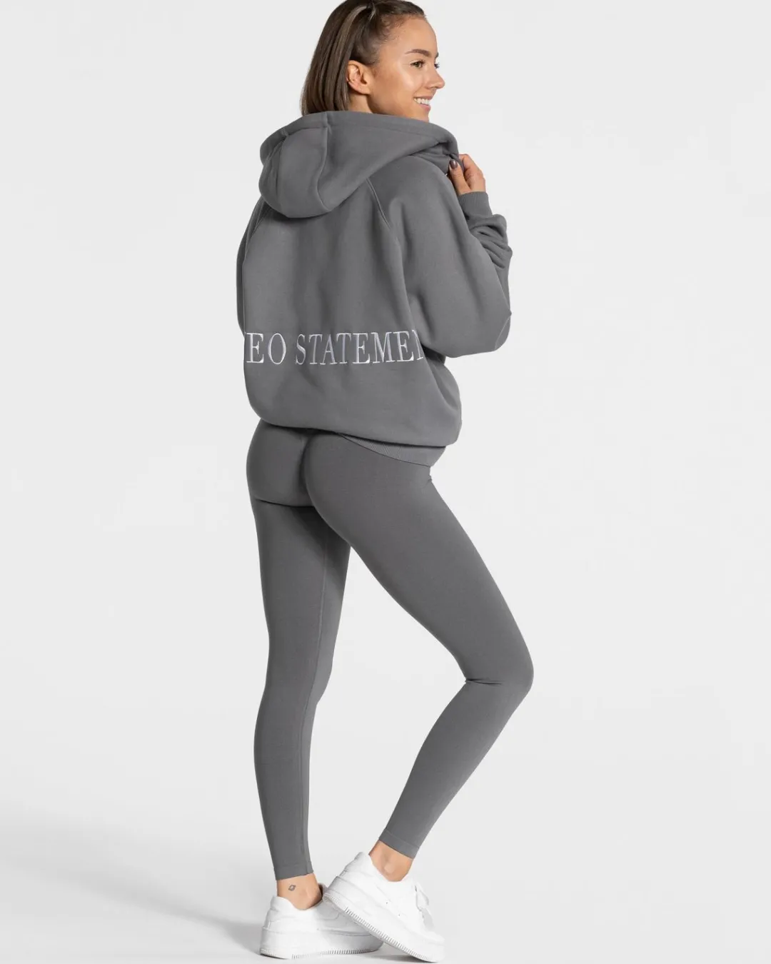 TEVEO Hoodies & Jackets*Statement Oversized Jacke "Graphit"